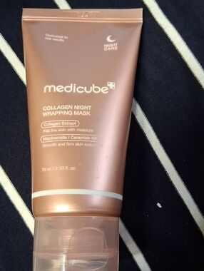 Medicube Collagen Night Wrapping Mask